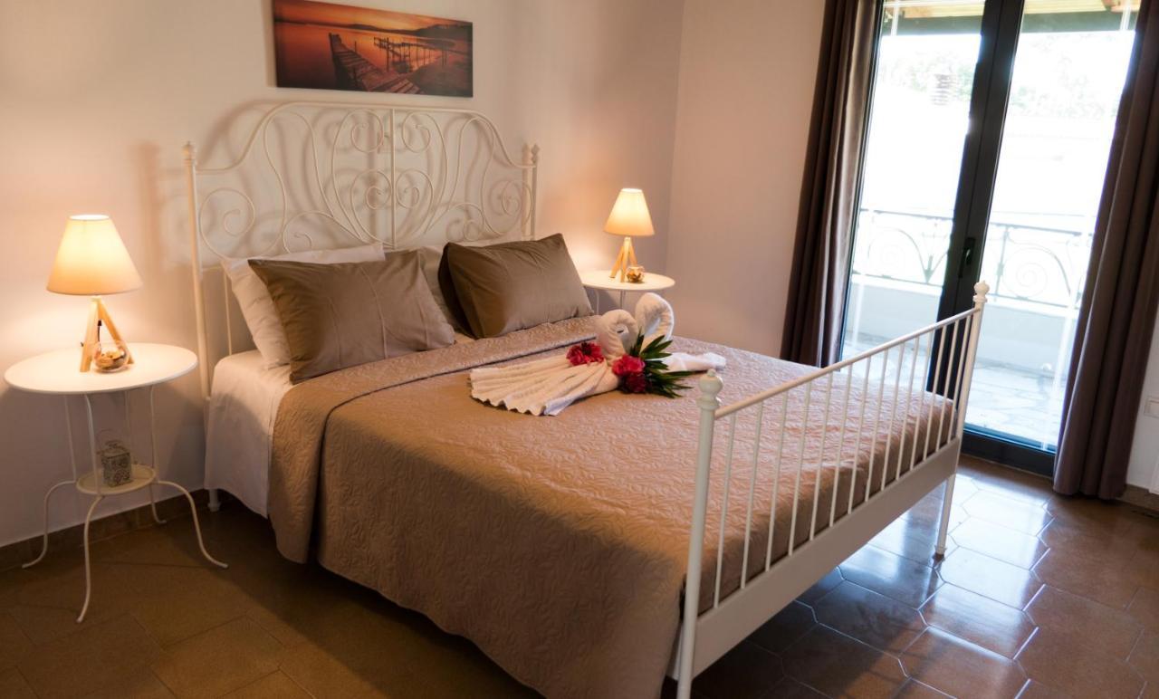 Cozy Family Friendly Apartment With Large Garden Close To Beaches - Dirella Kynopiástai Esterno foto