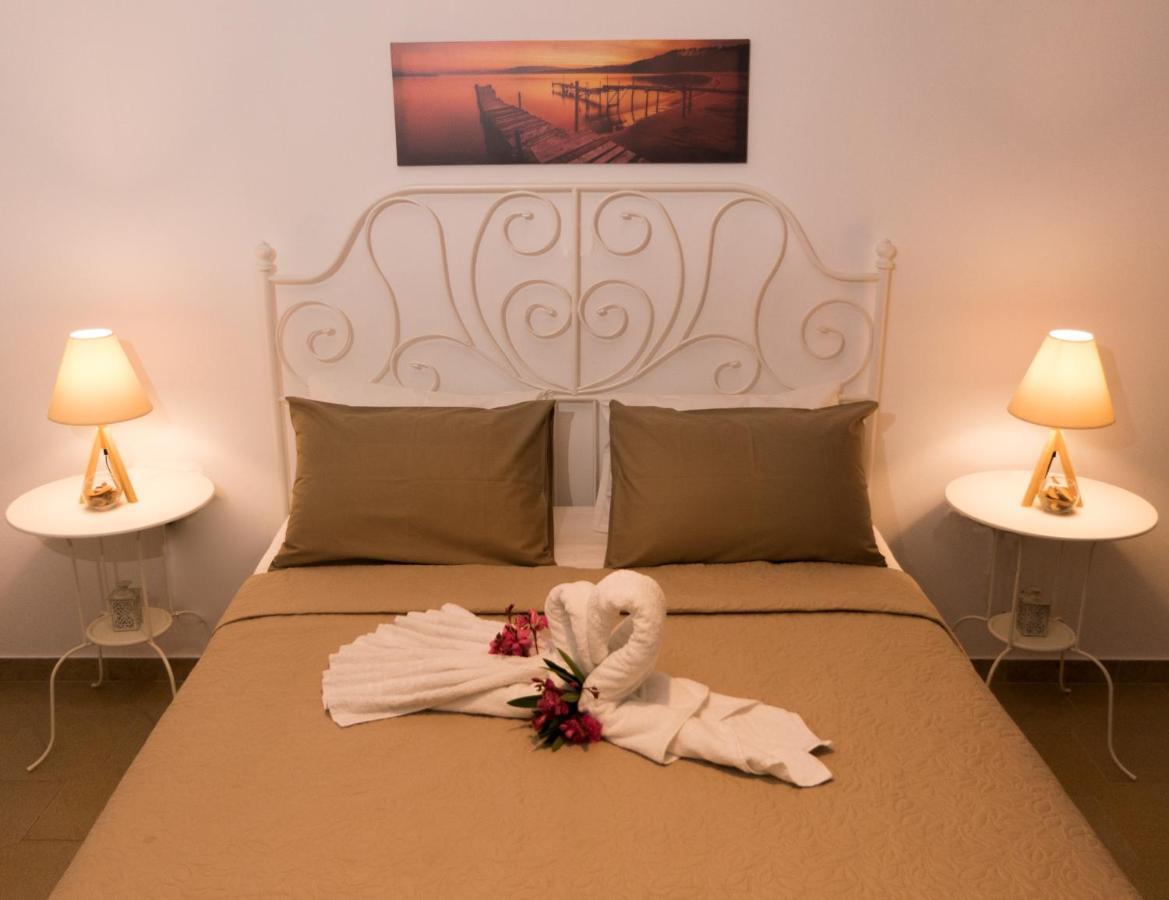Cozy Family Friendly Apartment With Large Garden Close To Beaches - Dirella Kynopiástai Esterno foto