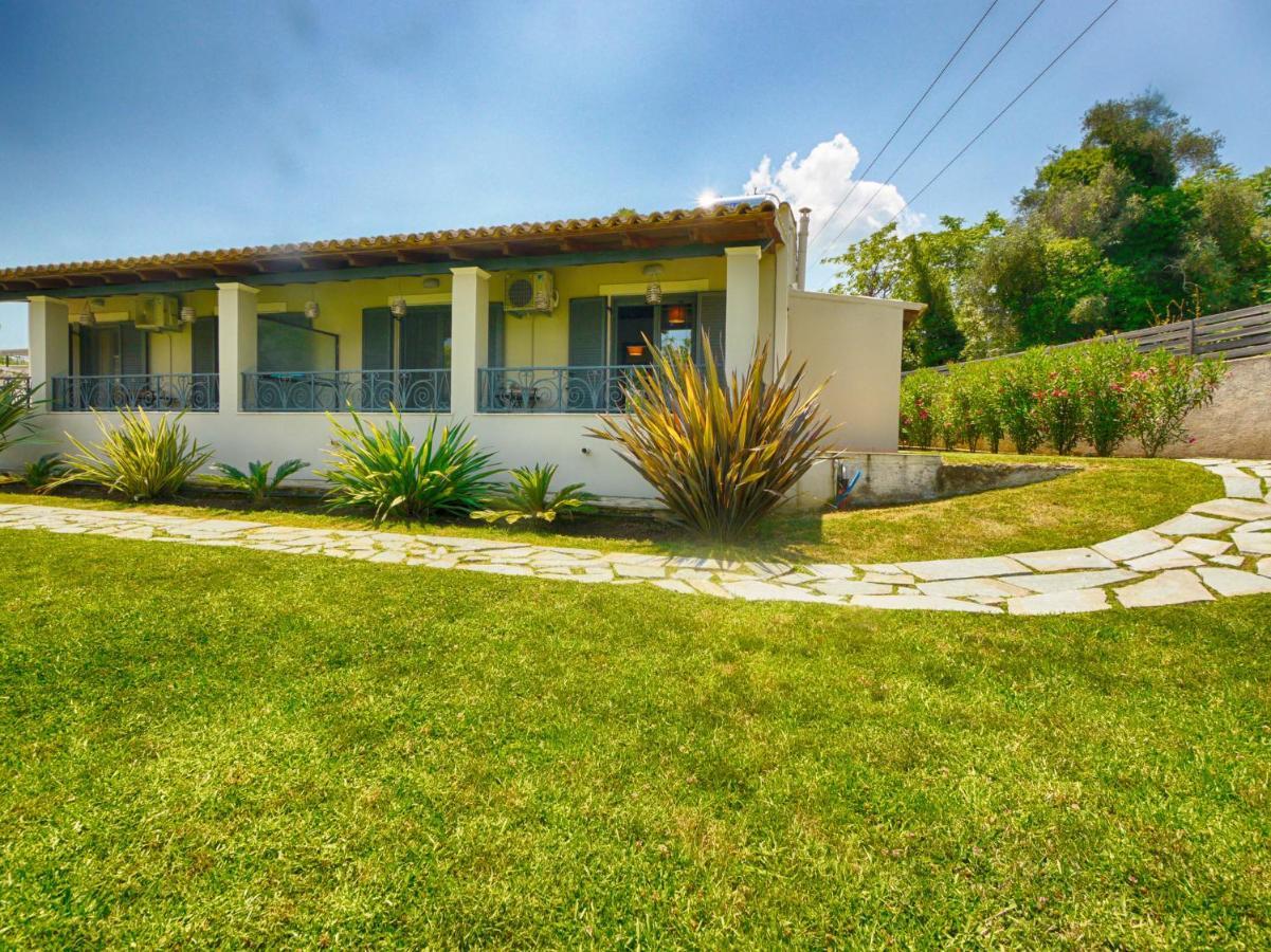 Cozy Family Friendly Apartment With Large Garden Close To Beaches - Dirella Kynopiástai Esterno foto