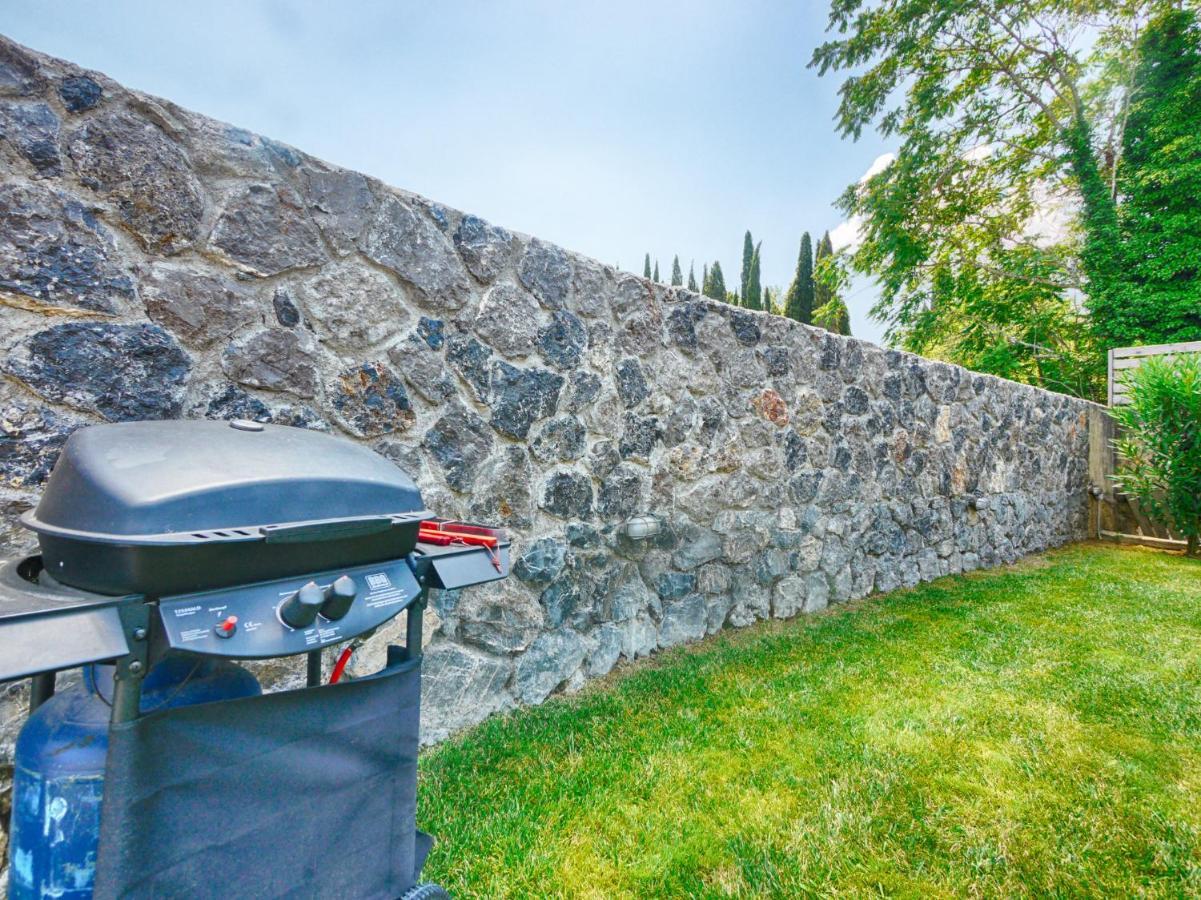 Cozy Family Friendly Apartment With Large Garden Close To Beaches - Dirella Kynopiástai Esterno foto