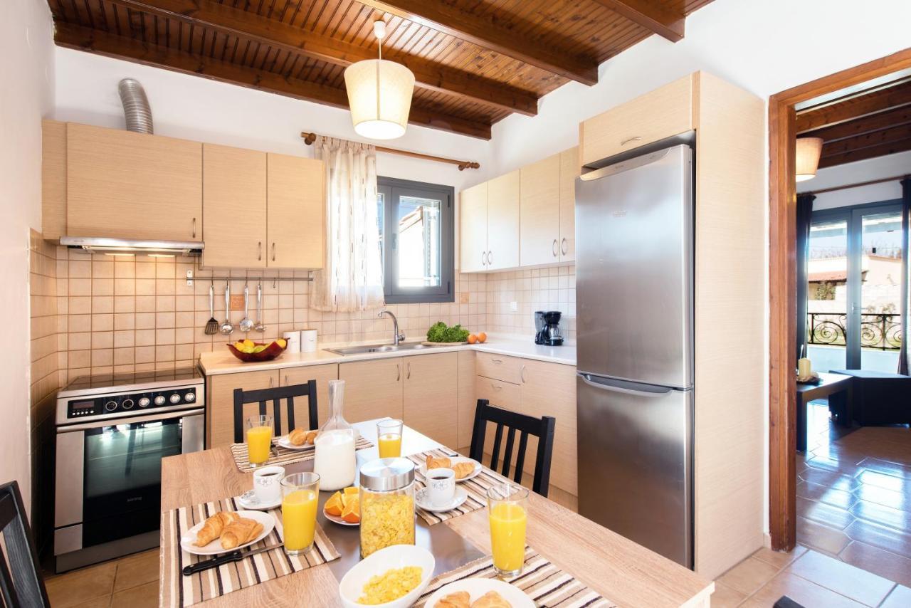 Cozy Family Friendly Apartment With Large Garden Close To Beaches - Dirella Kynopiástai Esterno foto